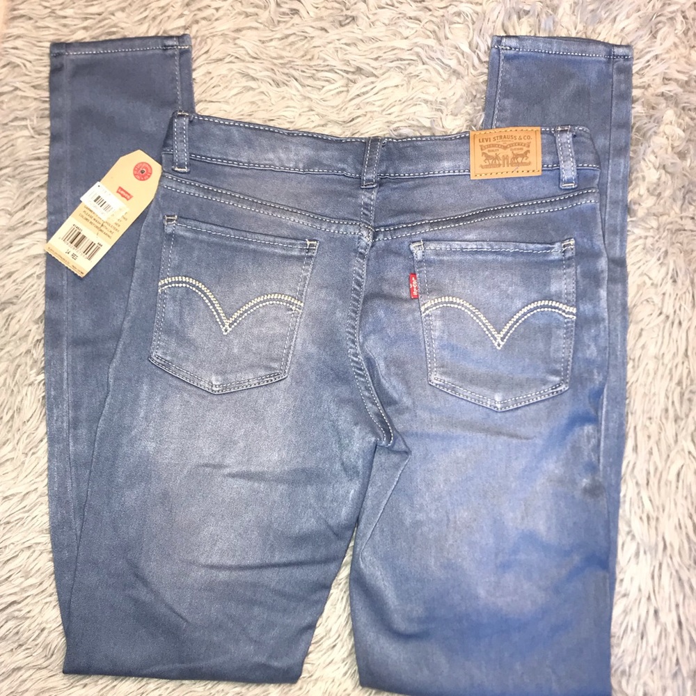NWT Levi’s - 710 Super Soft Jeans,size 14